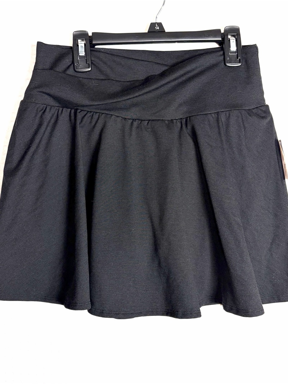 Old Navy Womens M High-Waisted Cloud Comfy Skort Skirt Crossover Waist Black NEW